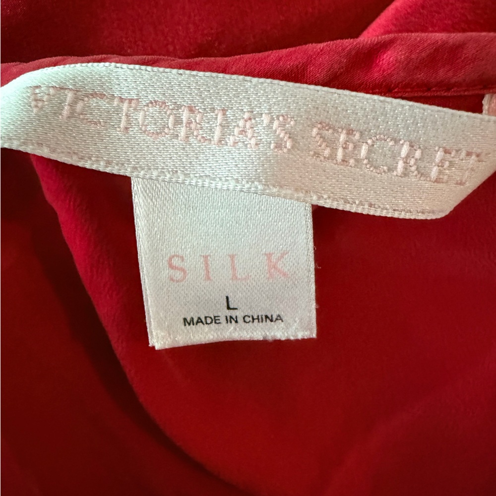Vintage Victoria's Secret Red Silk Slip Nightie - Picture 4 of 4